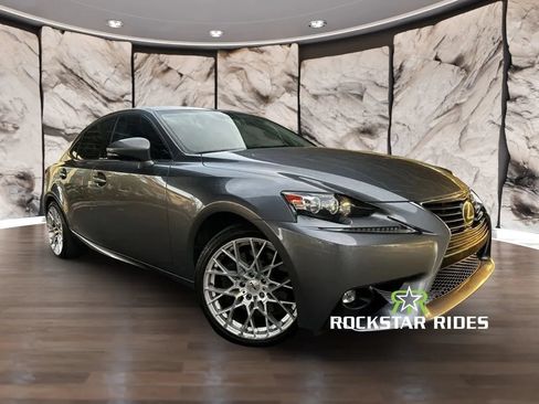 Used 2016 Lexus IS 200t w/ Navigation System Package RWD image 21