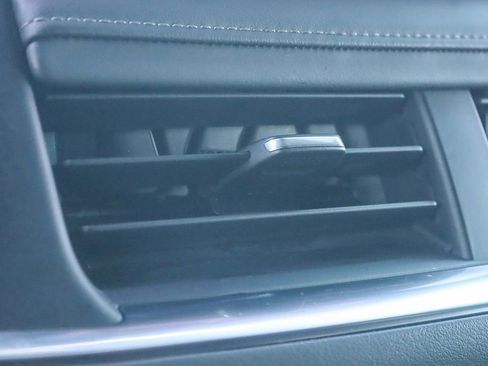 Certified 2022 Chevrolet Suburban LS image 28