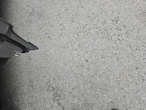 Used 2011 Subaru Outback 3.6R Limited w/ PWR Moonroof Pkg image 34