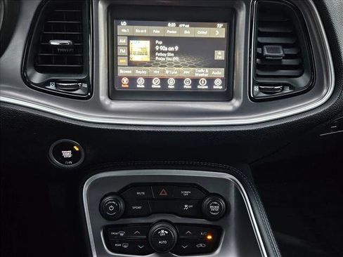 Used 2022 Dodge Challenger SXT w/ Blacktop Package image 13