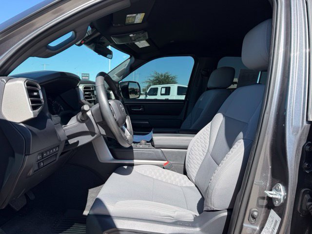 Used 2025 Toyota Tundra SR5 AWD/4WD image 13