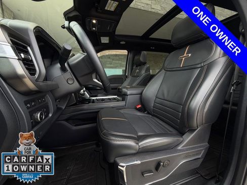 Used 2024 Ford F250 Platinum w/ FX4 Off-Road Package image 4