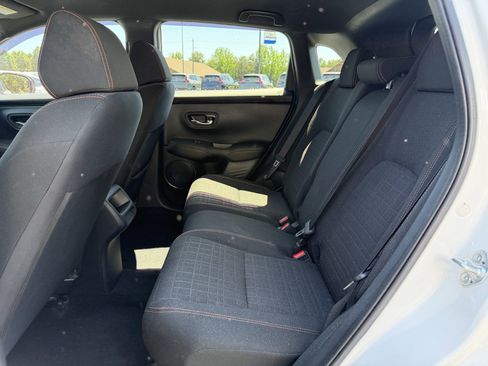 Used 2023 Honda HR-V Sport image 10