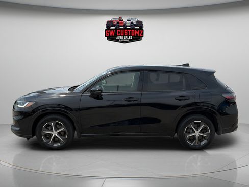 Used 2024 Honda HR-V EX-L image 4