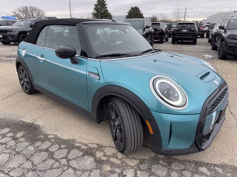 Used 2024 MINI Cooper S w/ Seaside Edition image 5