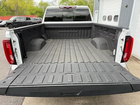 Used 2022 GMC Sierra 2500 Denali w/ Denali Ultimate Package AWD/4WD image 21