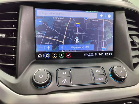 Used 2021 GMC Acadia SLT w/ Premium Package AWD/4WD image 9