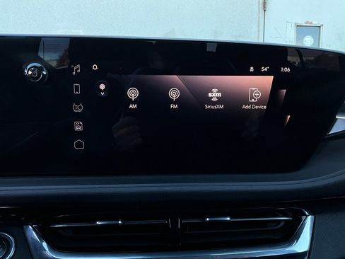 Used 2025 Buick Envista Sport Touring image 29