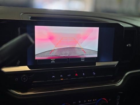 Used 2022 Chevrolet Silverado 1500 LT image 21