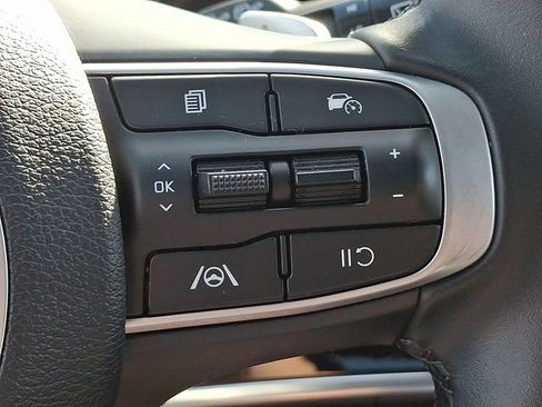 Certified 2024 Kia Sportage EX w/ EX Premium Package AWD/4WD image 24