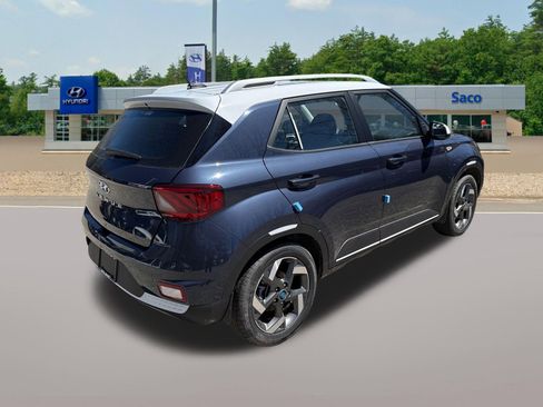 New 2026 Hyundai Venue SEL FWD image 5