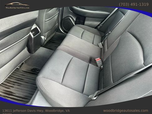 Used 2017 Subaru Legacy 2.5i image 21