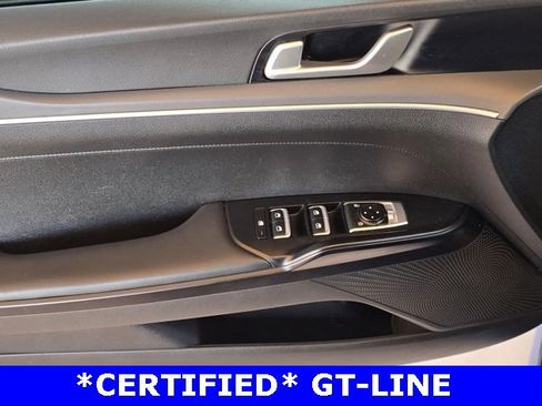 Used 2022 Kia K5 GT-Line image 21