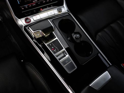 Used 2021 Audi RS 7 Sportback image 23