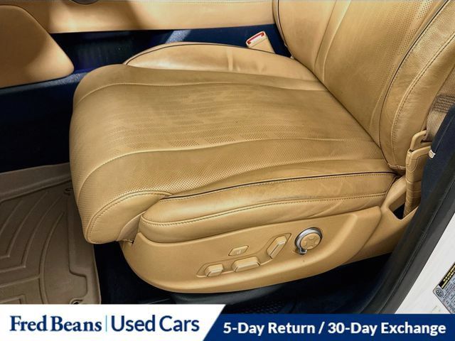 Used 2022 Genesis GV80 2.5T w/ Prestige Package 04 AWD/4WD image 26