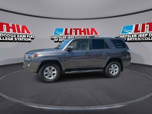Used 2021 Toyota 4Runner SR5 RWD image 4