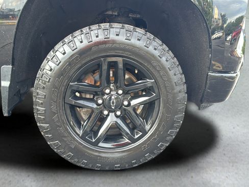 Used 2022 Chevrolet Silverado 1500 Custom Trail Boss AWD/4WD image 20