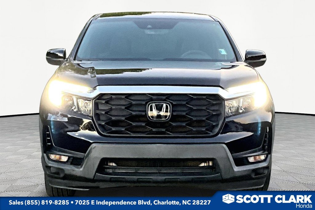 Used 2022 Honda Passport EX-L image 2