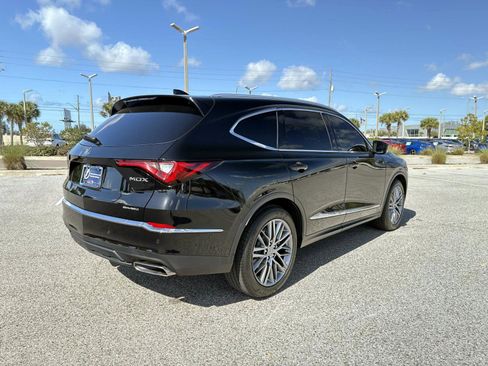 Used 2023 Acura MDX SH-AWD w/ Advance Package image 6