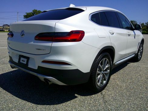 Used 2019 BMW X4 xDrive30i w/ Premium Package AWD/4WD image 3
