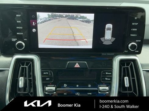Certified 2022 Kia Sorento SX AWD/4WD image 25