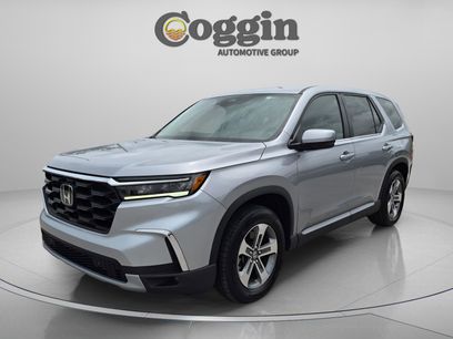 Used 2025 Honda Pilot EX-L