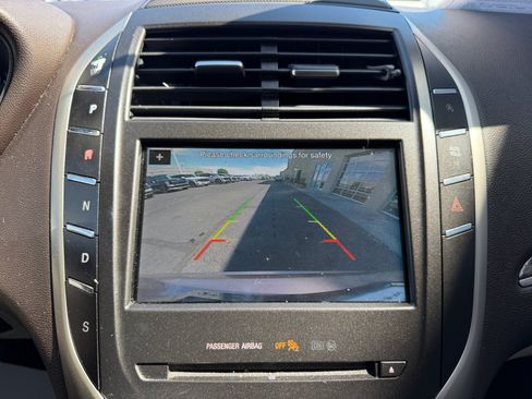 Used 2019 Lincoln MKC Reserve FWD image 29
