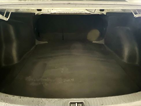 Used 2021 Toyota Corolla SE image 33