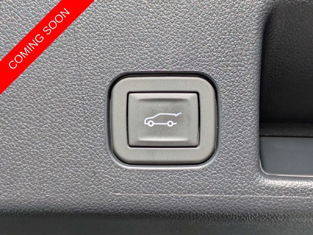 Used 2026 Chevrolet Equinox EV LT FWD image 10