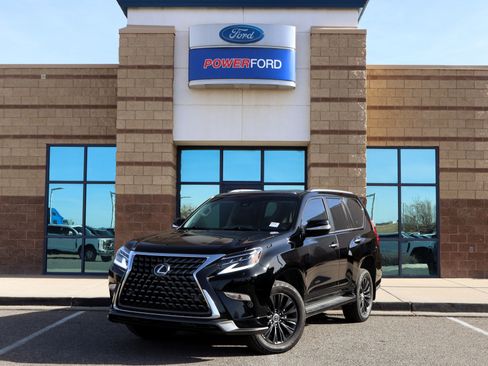 Used 2021 Lexus GX 460 Luxury w/ Sport Design Package image 2