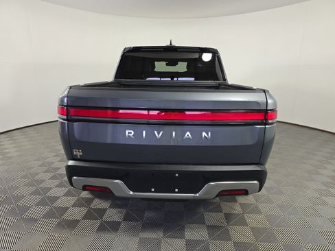 Used 2024 Rivian R1T Adventure AWD/4WD image 4