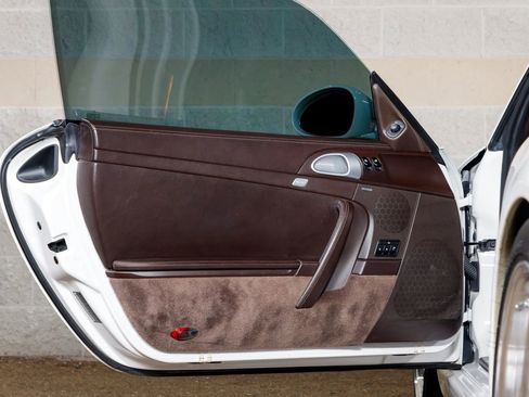 Used 2009 Porsche 911 Carrera S RWD image 82