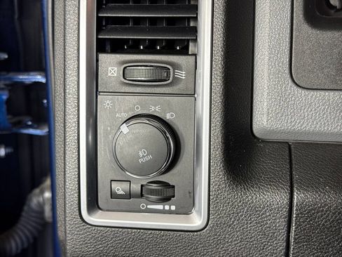Used 2020 RAM 1500 Warlock w/ Electronics Group AWD/4WD image 13