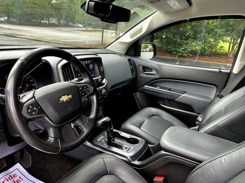 Used 2018 Chevrolet Colorado Z71 image 12
