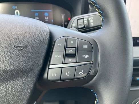 New 2026 Ford Maverick Lobo image 30