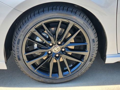 Used 2023 Toyota Camry XSE image 12