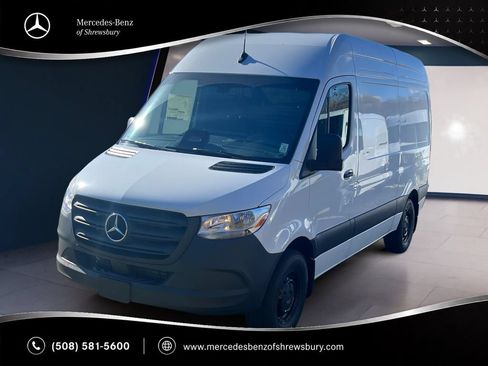Used 2026 Mercedes-Benz Sprinter 2500 image 1
