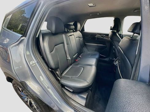 Certified 2023 Kia Sportage EX FWD image 26