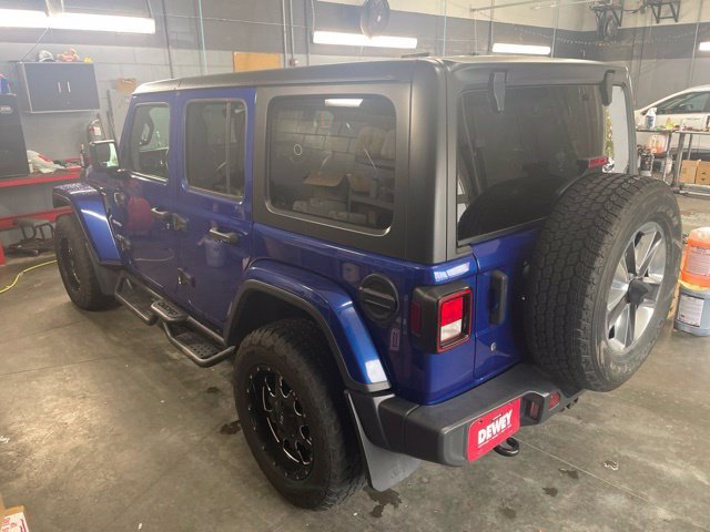 Used 2019 Jeep Wrangler Unlimited Sahara AWD/4WD image 3