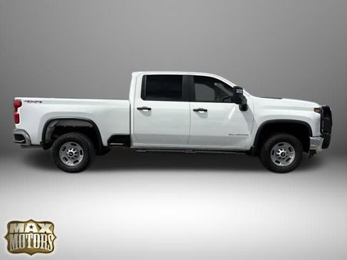Used 2023 Chevrolet Silverado 2500 W/T w/ WT Convenience Package AWD/4WD image 4