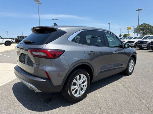 Used 2023 Ford Escape Active FWD image 5