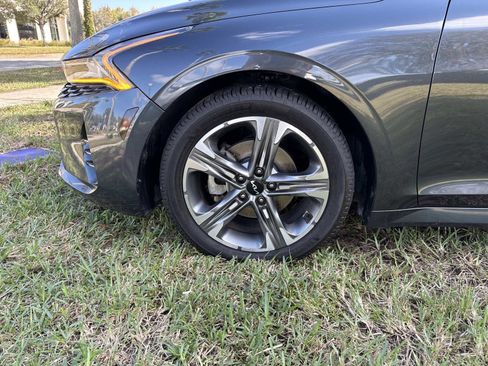 Used 2023 Kia K5 EX w/ EX Premium Package image 9