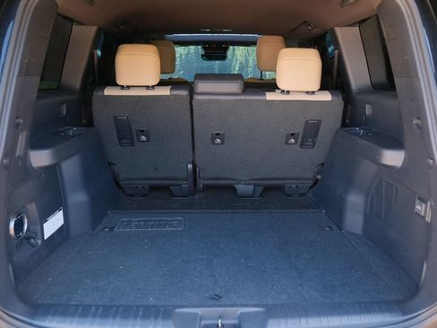 Used 2025 Lexus GX 550 AWD/4WD image 39