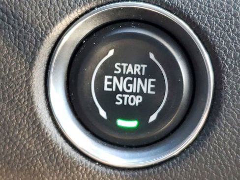 Used 2025 GMC Acadia Elevation image 38