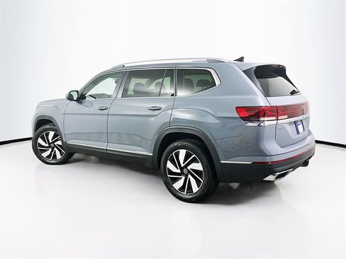 New 2026 Volkswagen Atlas SEL image 6