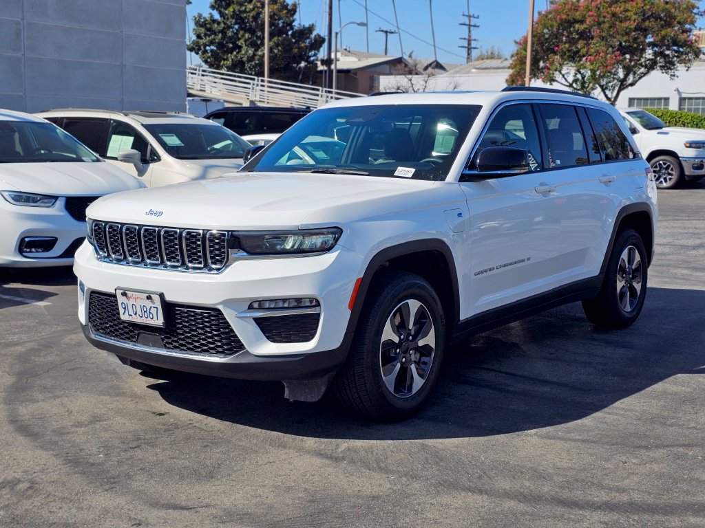Used 2024 Jeep Grand Cherokee Limited 4xe AWD/4WD image 2