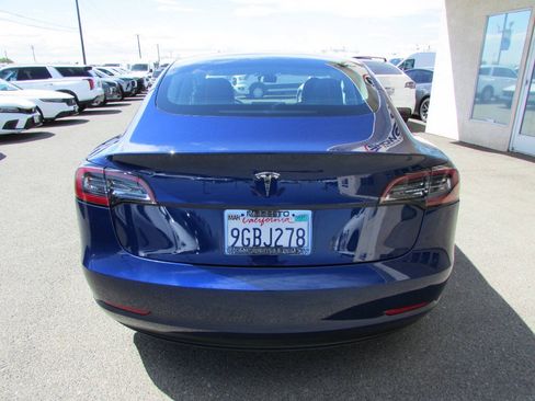 Used 2023 Tesla Model 3 Standard Range RWD image 7
