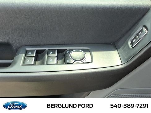 Used 2023 Ford F550 4x4 Crew Cab Super Duty image 21