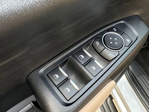 Certified 2024 Ford Ranger XLT w/ Technology Package image 20