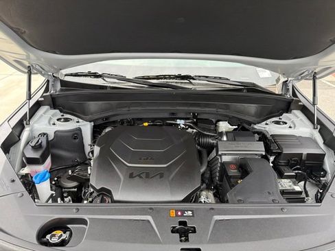 Certified 2025 Kia Telluride EX X-Line AWD/4WD image 38